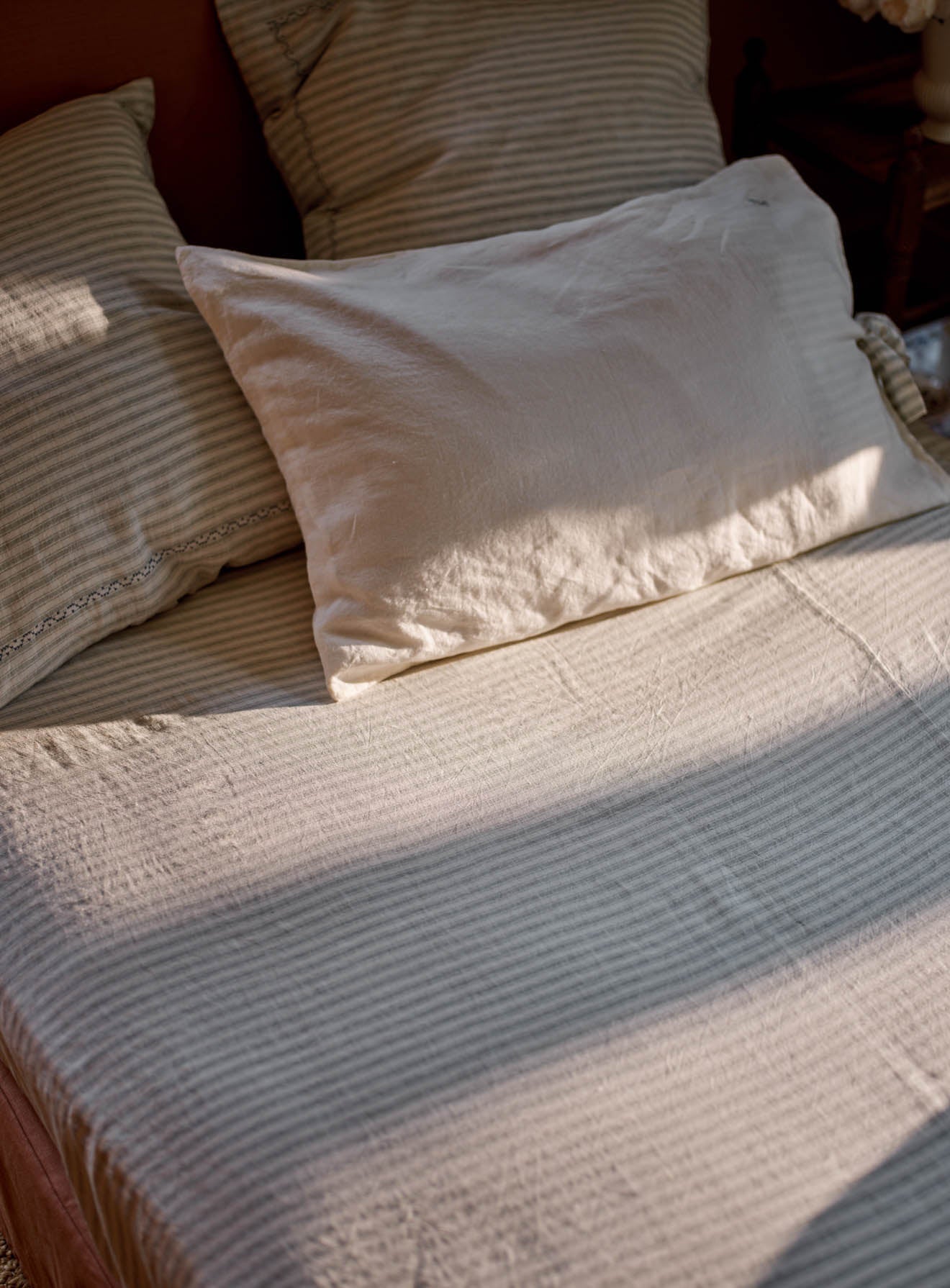 Striped Linen Fitted Sheet