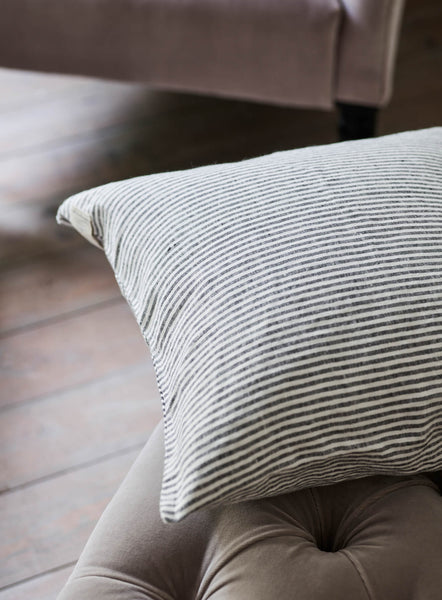 Black linen throw pillows best sale